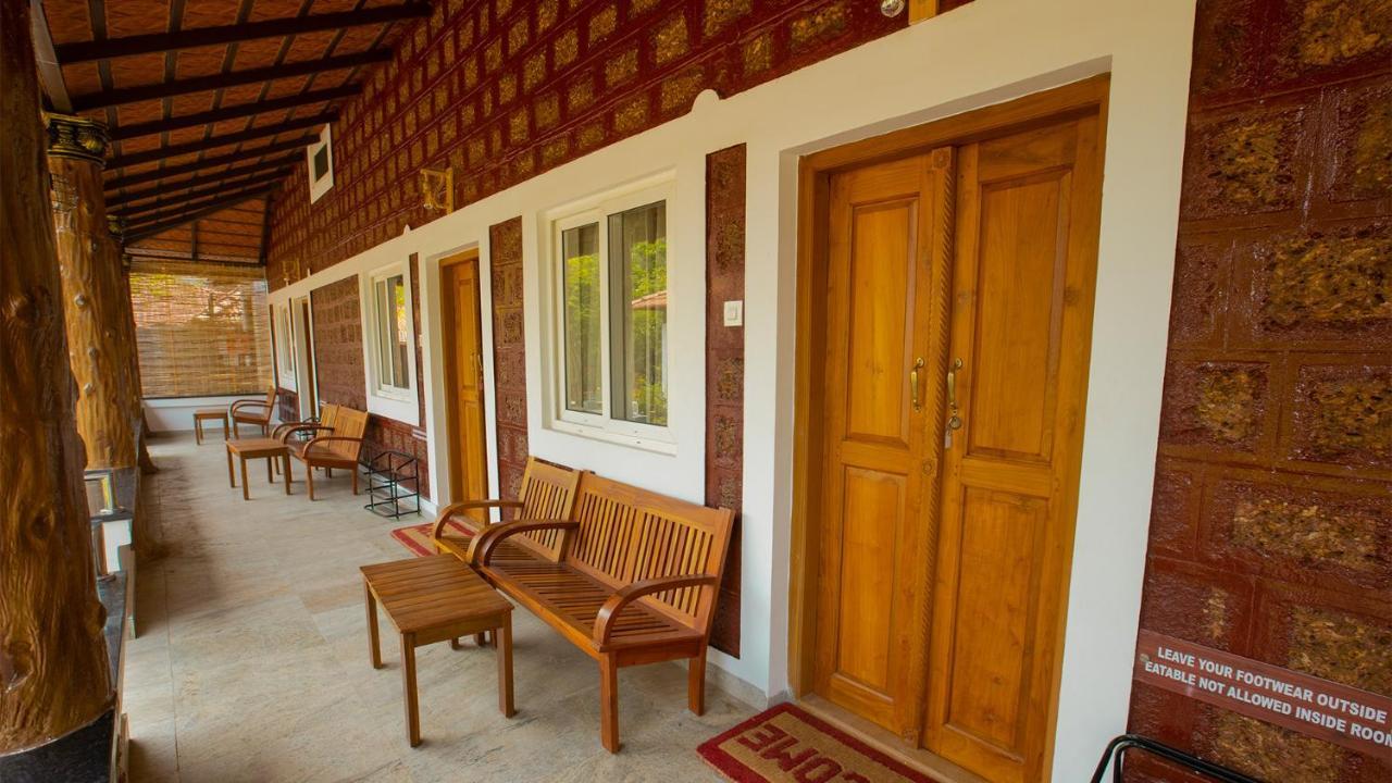 Aara Jungle Resort Coimbatore Eksteriør billede