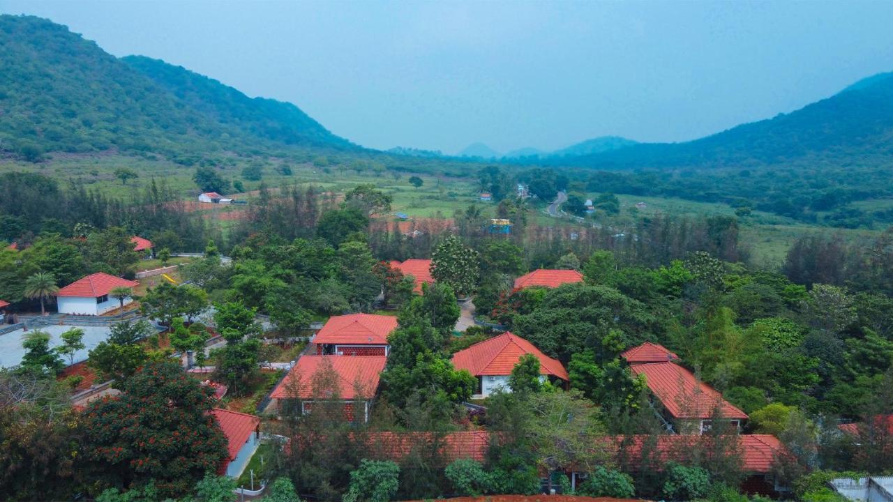 Aara Jungle Resort Coimbatore Eksteriør billede