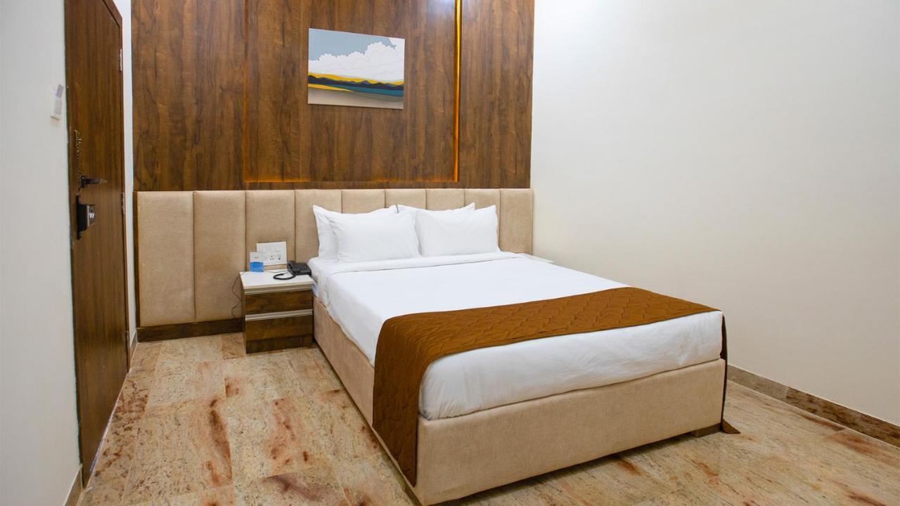 Aara Jungle Resort Coimbatore Eksteriør billede